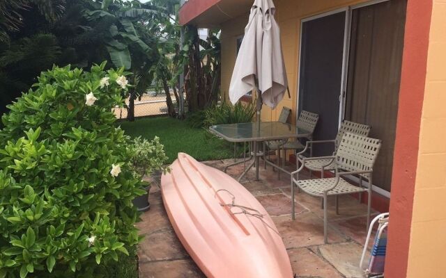 Sea Jay Motel & Marina