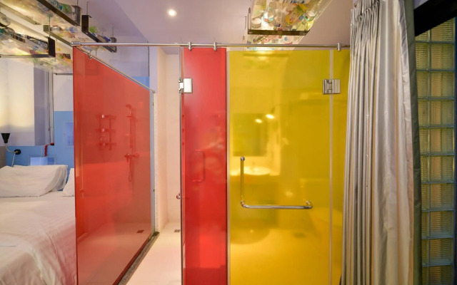 Collection O The Bangkok Airport Link Suite