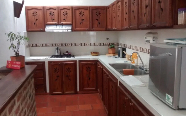 TinVa Hostal - Hostel