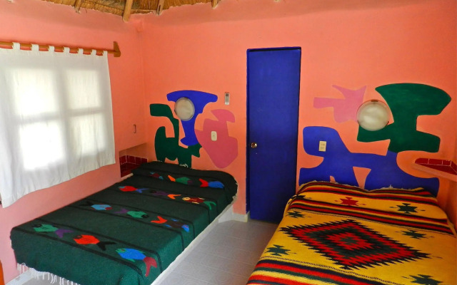 Acamaya Reef Cabanas - Caravan Park