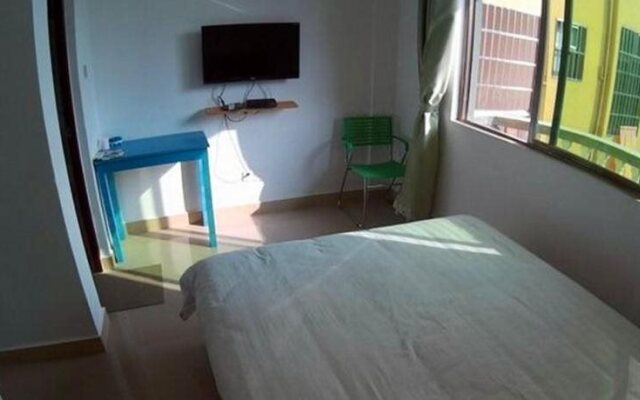 Sanya Xiangeihui Hostel