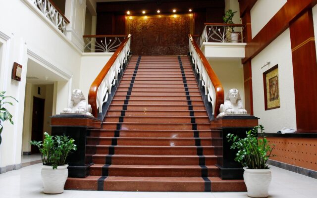 Hotel Monaco