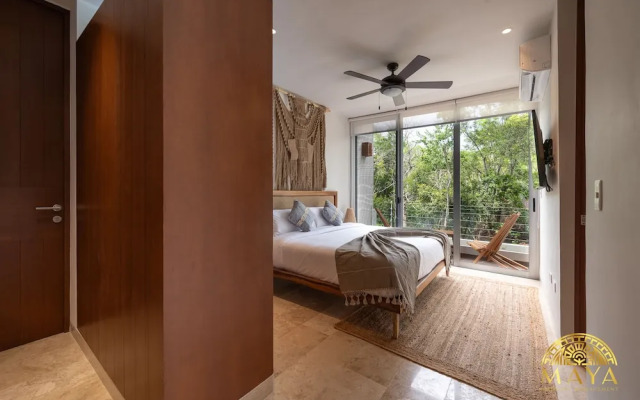 NHOA 208A Lux 2BR Condo Jungle View in Aldea Zama