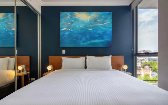 Zara Tower Hotel – Guest Rooms – Sydney