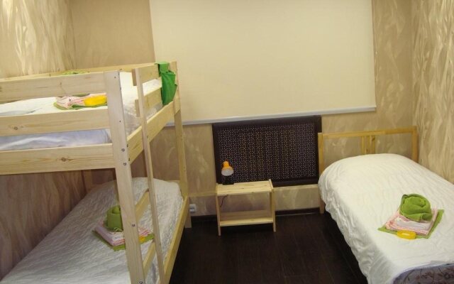 Hostel Propolis