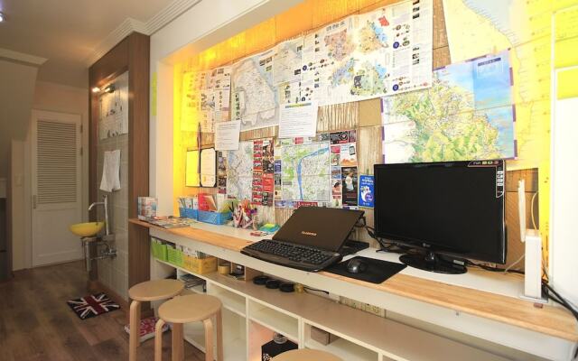Gangneung Wow Guesthouse - Hostel