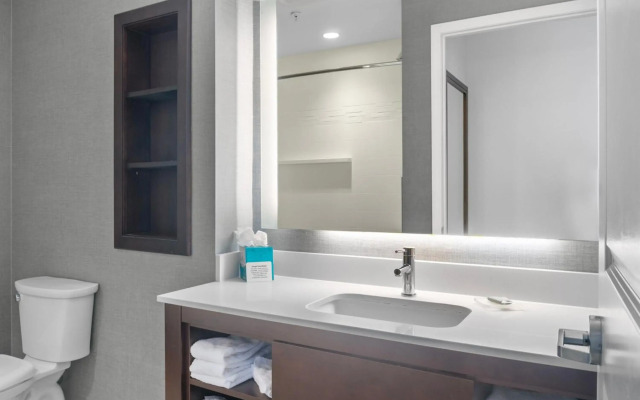 Residence Inn Cleveland Avon at The Emerald Event Center