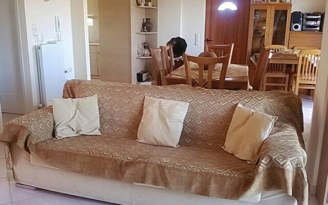 Beautiful & Cosy 5-bedroom Villa - Peloponnese