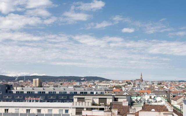 Penthouse near Schoenbrunn with large terrace! N43