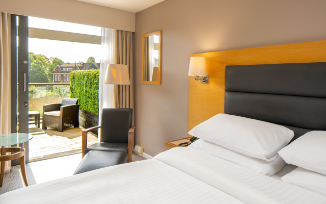 Holiday Inn London Brentford Lock by IHG