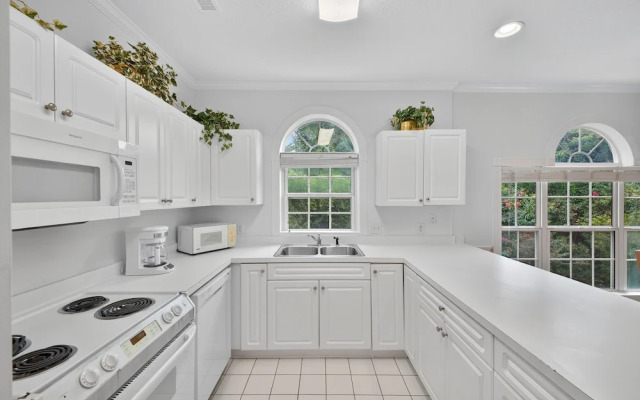 Magnolia Place 4627-201 2 Bedroom Condo