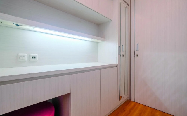 Cozy Stay 2BR Bassura City Apartment