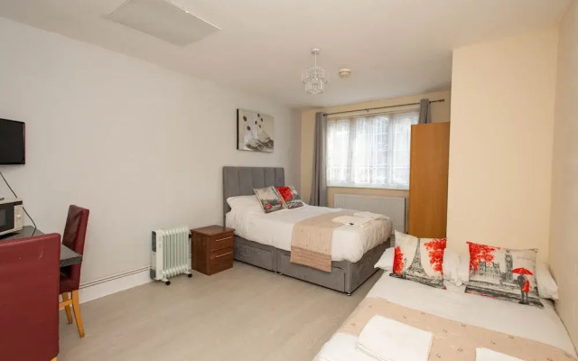 Newly Refurbished Studio, 20 Mins to London Bridge
