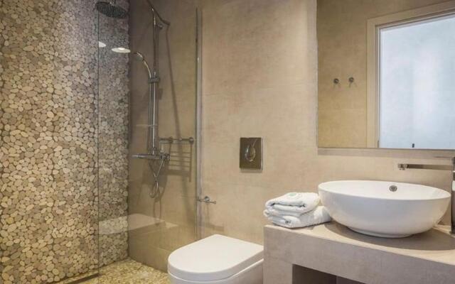 Diana Suites Deluxe Suite With Spa Bath
