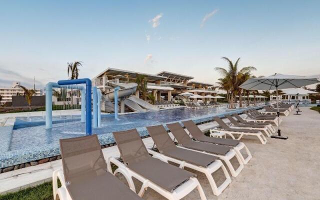 Oceana Resort & Conventions - All Inclusive