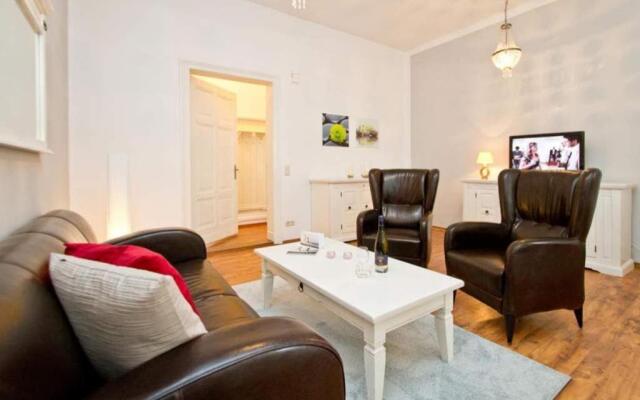 Villa Hartmann Drewitz App 01