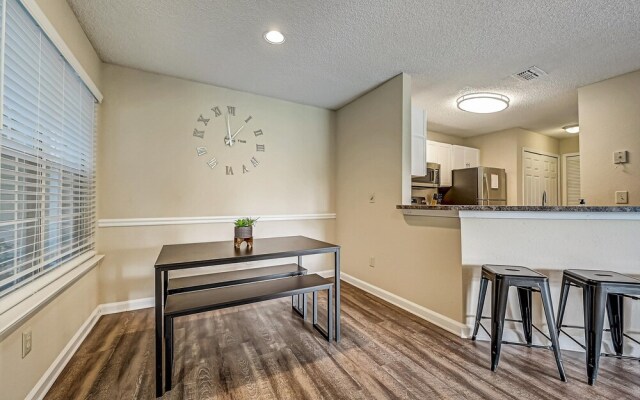 Convenient Apartments to Golf & Beaches by Frontdesk