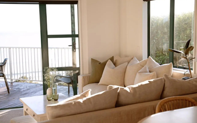 Beach Lodge