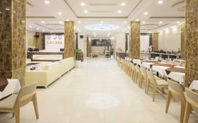 La Casa Hotel Nha Trang