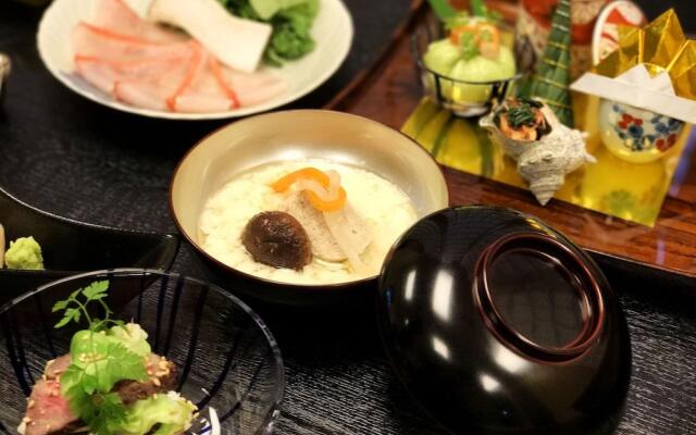 Atami Keienn
