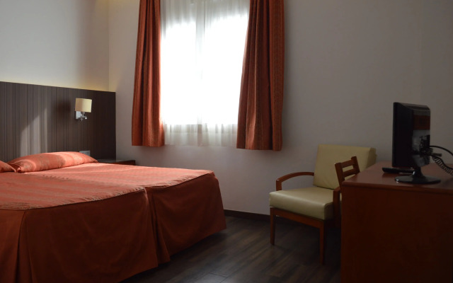 Hotel de Francia y París