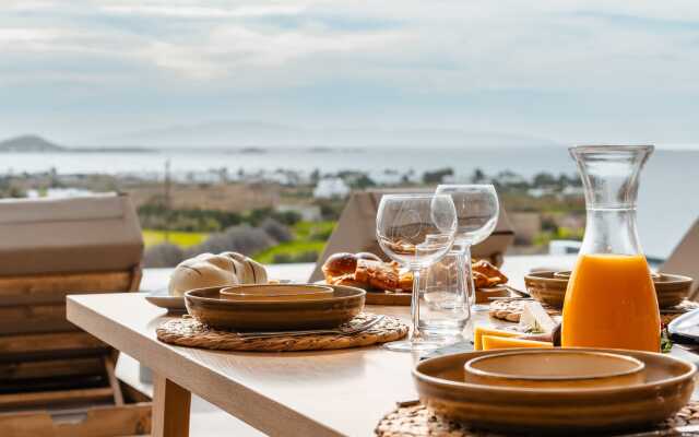 C & G Villas