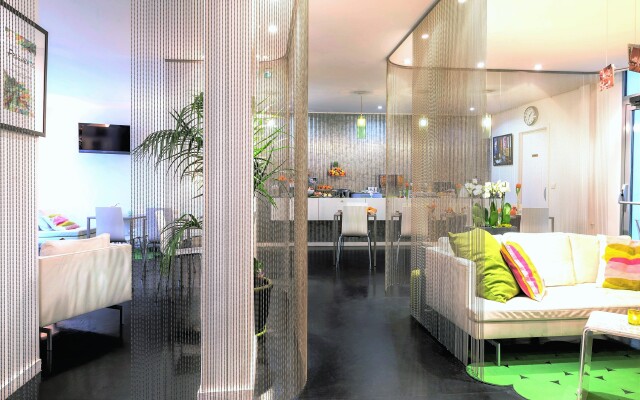 Hotel Glasgow Monceau Paris by Patrick Hayat