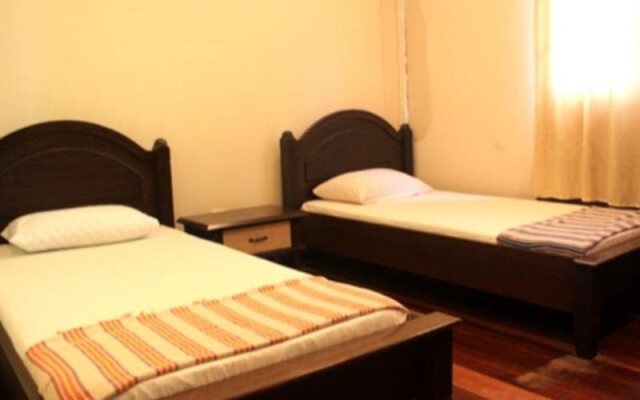 Green Village Pasir Salak Eco River Resort