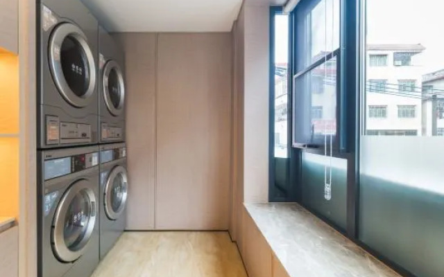 HanTing Hotel (Huizhou Huidong Jilong Mingzhu Road)