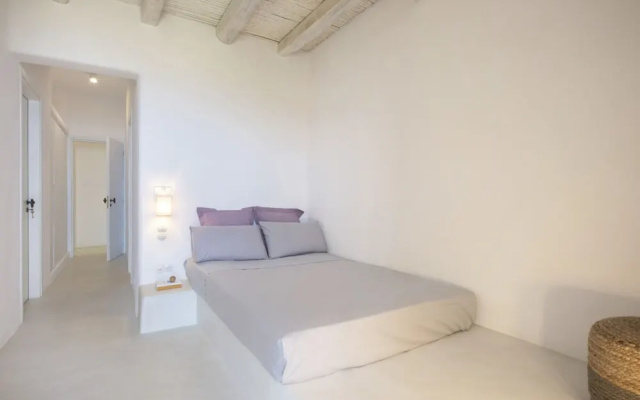 House G Y Kardiani Tinos Cyclades
