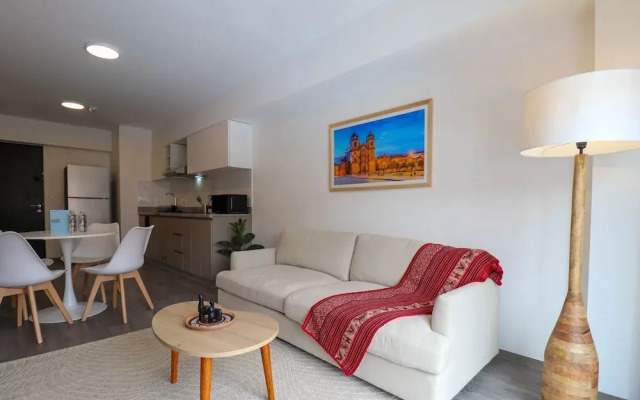 w Stunning 1BR w Great Balcony in Cusco