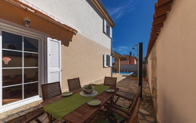 Stunning Home in Betiga With Wifi and 3 Bedrooms