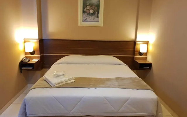 Astro Hotel
