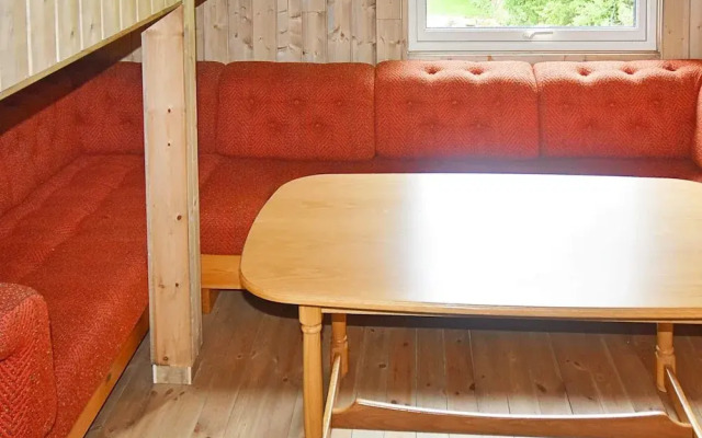8 Person Holiday Home in Lesund