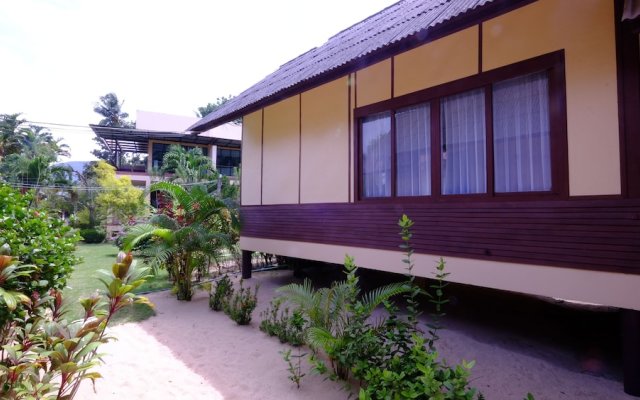 Lolita Bungalows Koh Samui