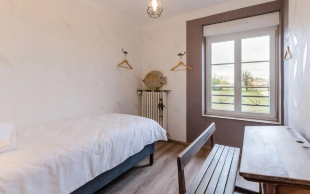 Gîte Yèvres-le-Petit, 6 pièces, 10 personnes - FR-1-543-17