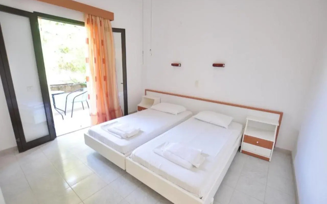 Antigonis Apartments