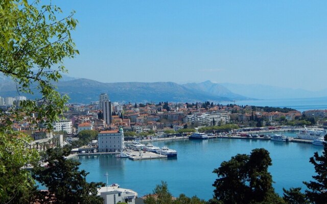 Apartment Dora in center of Split