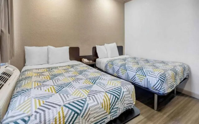 Motel 6 Red Bluff, CA