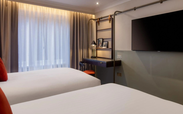 The Samuel Ryder Hotel St Albans, Tapestry Collection Hilton