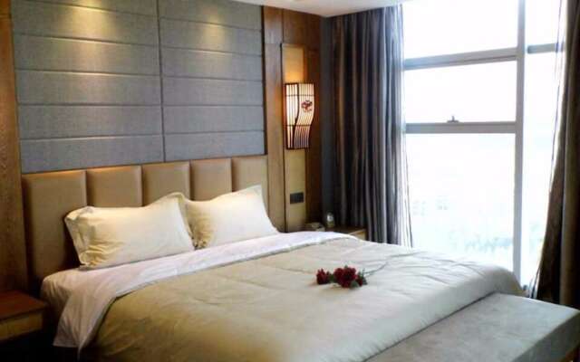 Chinese Yew Lake Hotel