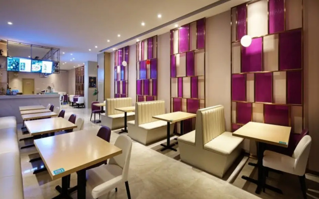 Nanzhou Hotel