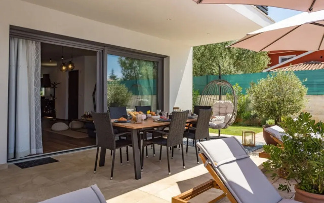 Villa Leonardo Vr Naveri