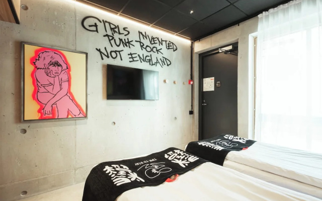 Time Hotel