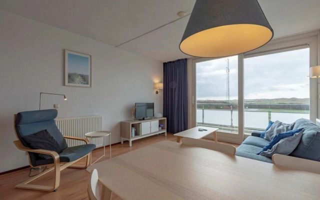 Gracious Apartment at Dune Groote Keeten