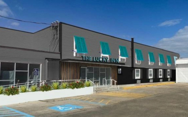 Lucky Inn
