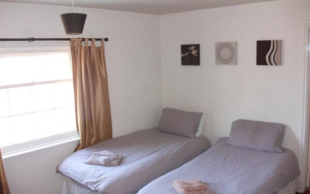 Three Tuns Hotel
