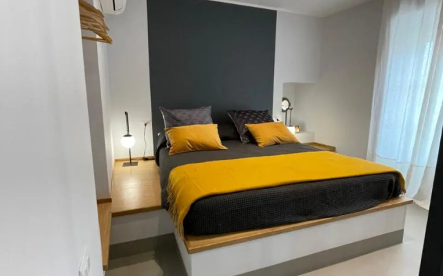 Mare e Cielo Luxury Apartment (1BR)