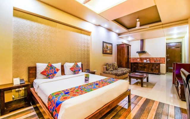 Capital O 928 Villa@43 by FabHotels