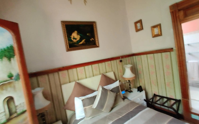 Azcami Boutique Hotel